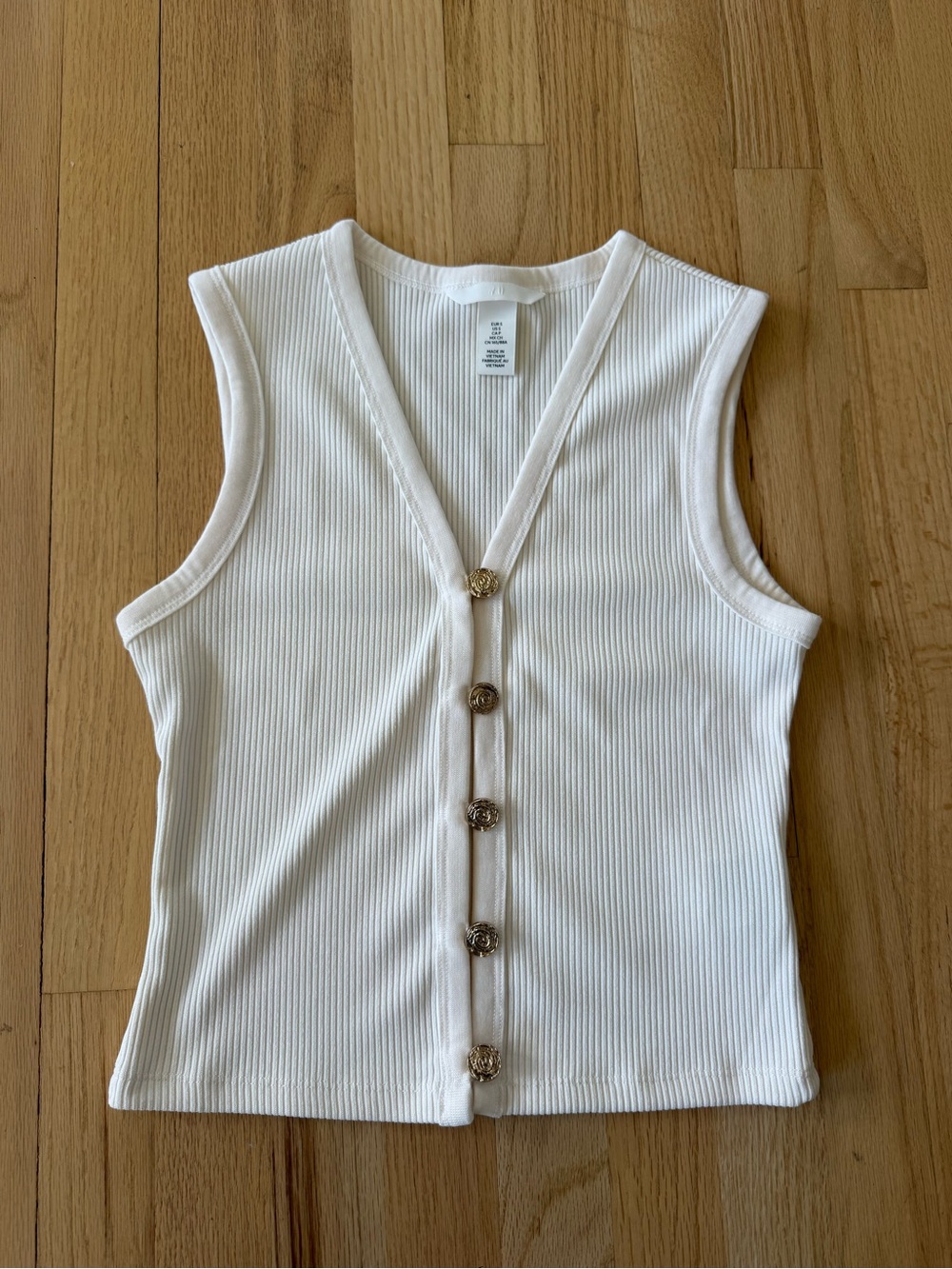 H&M Sleeveless Ribbed Button-Front Top in White